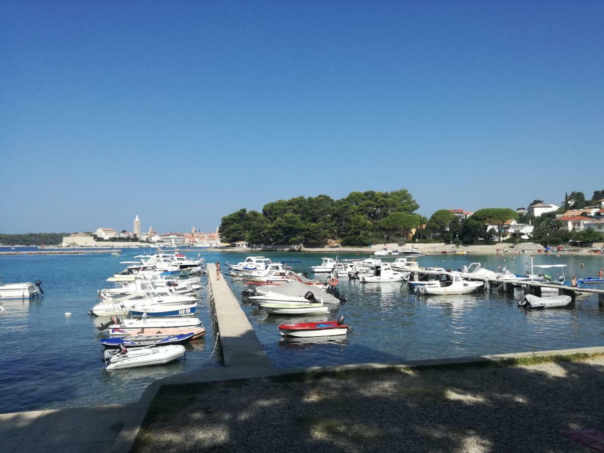 Kuca Za Odmor Pende Villa Banjol Bagian luar foto